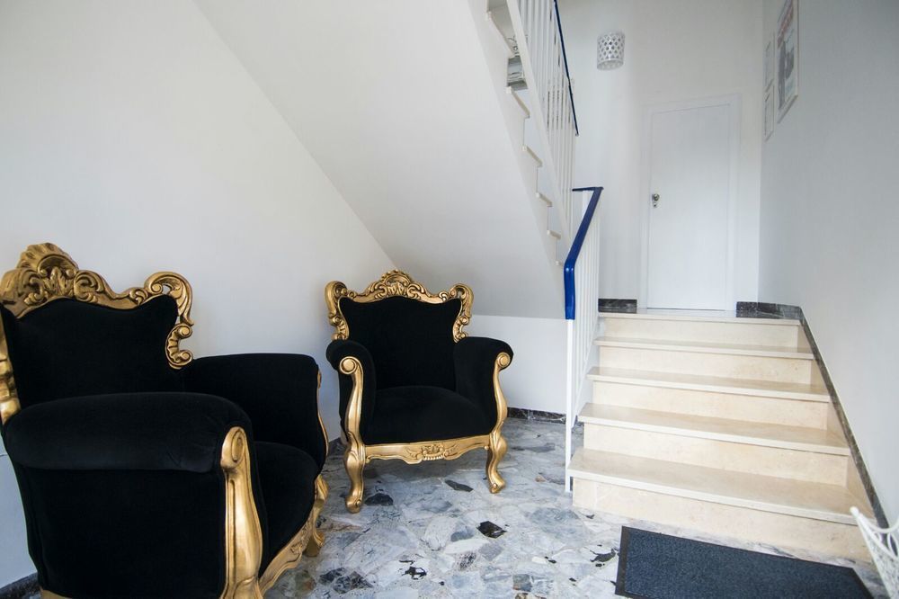 Dimora Cappuccini Guest House Чистернино Экстерьер фото